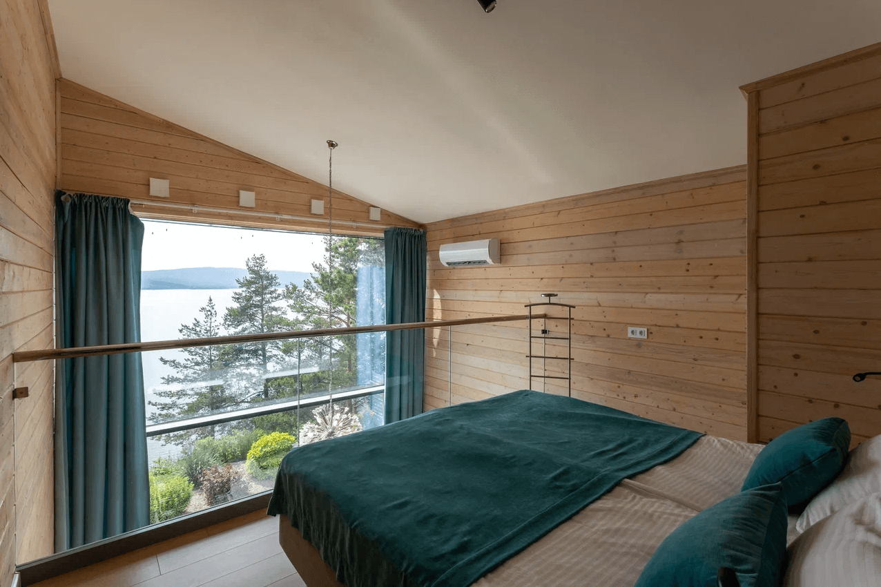 Senior Spa Lake №10