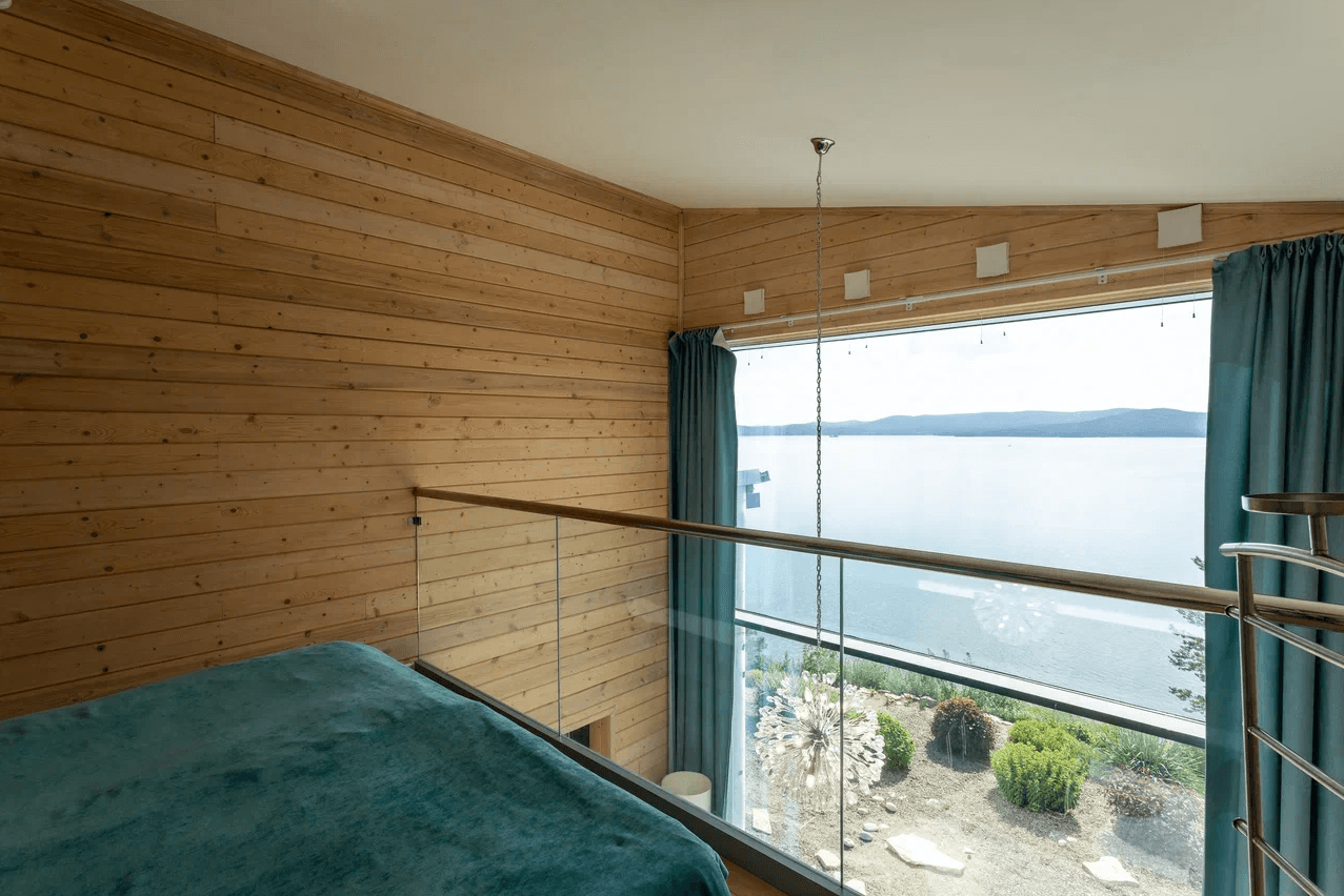 Senior Spa Lake №10