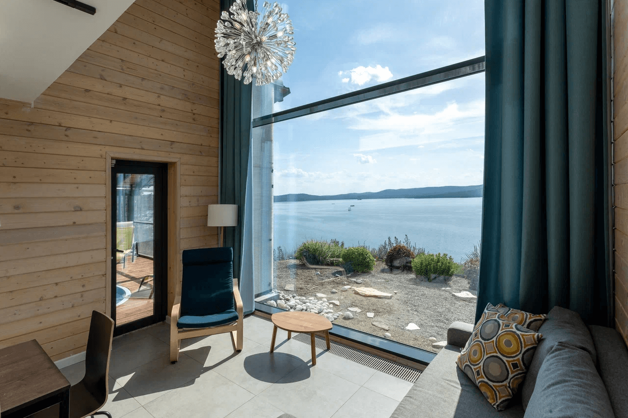 Senior Spa Lake №10