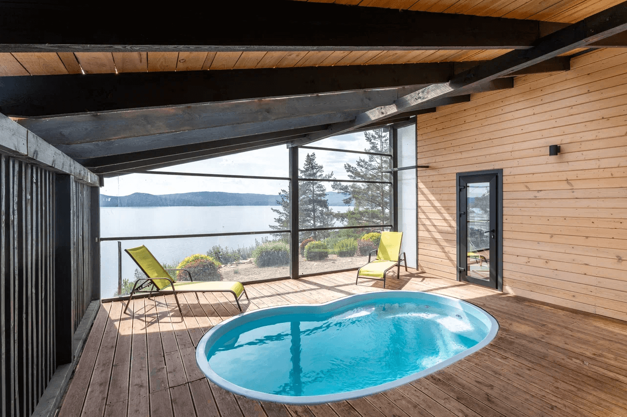 Senior Spa Lake №10