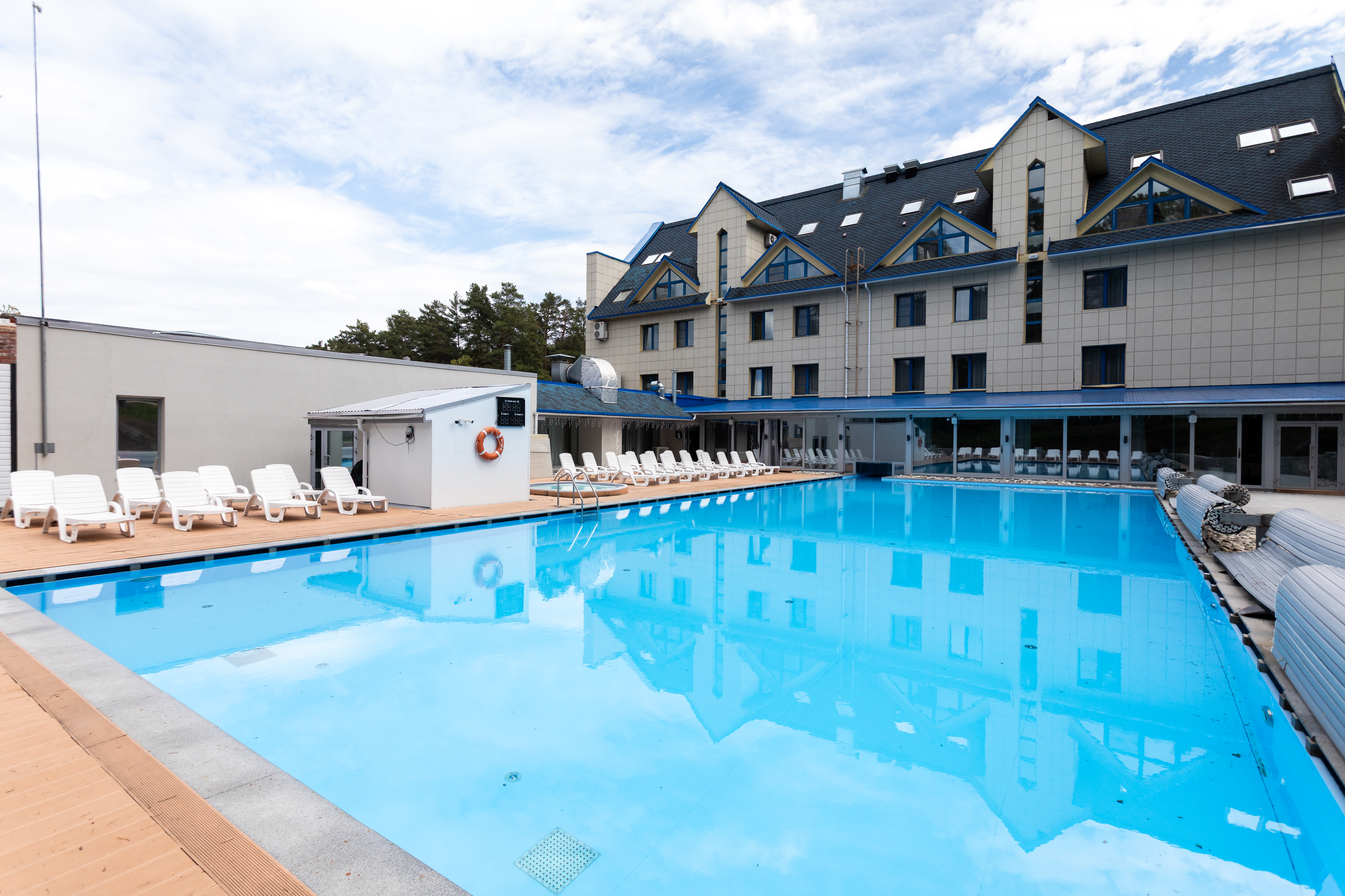 🎾 1–3 мая: Активные выходные и большое открытие падел-сезона!